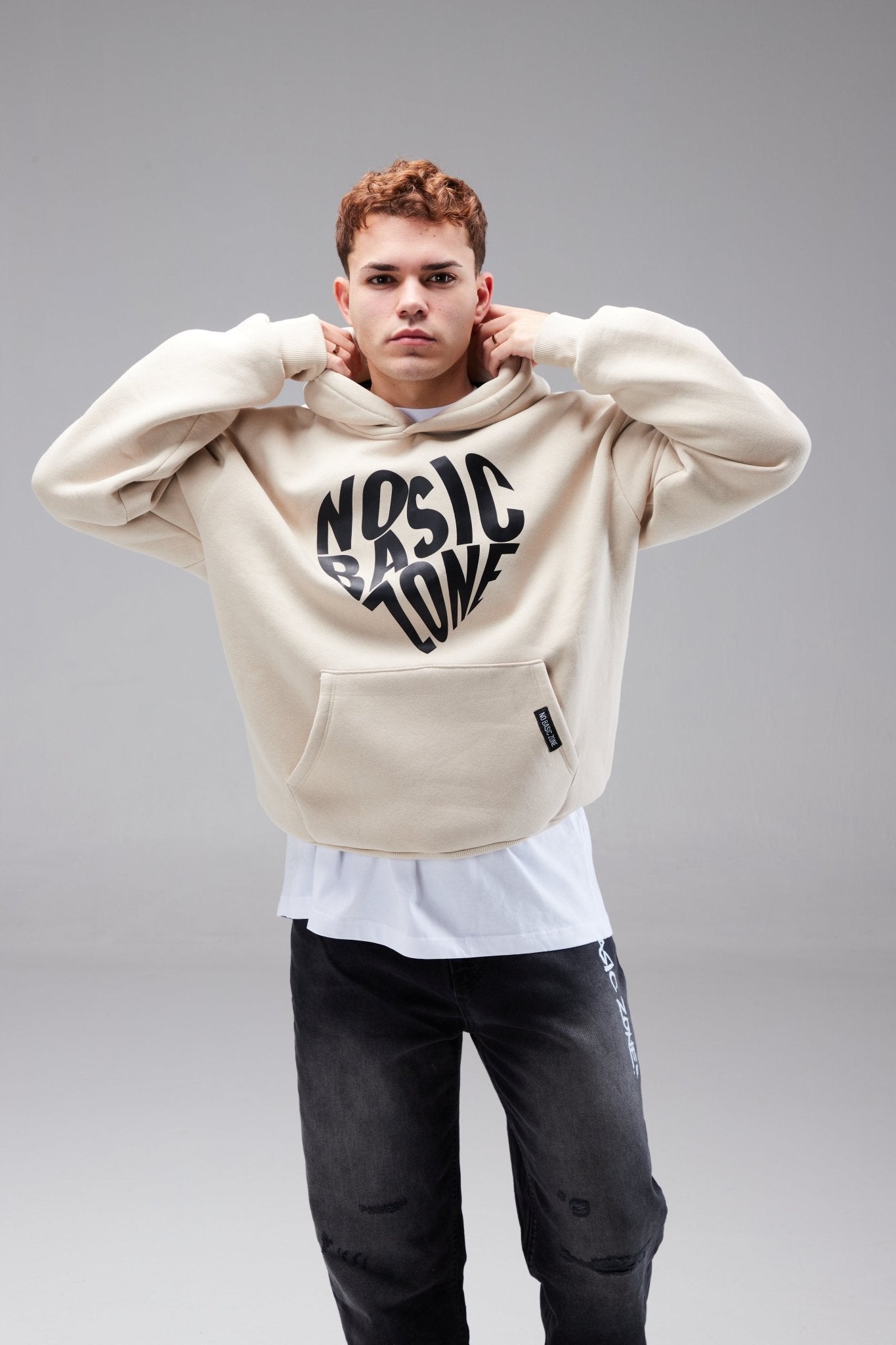 HOODIES - No Basic Zone