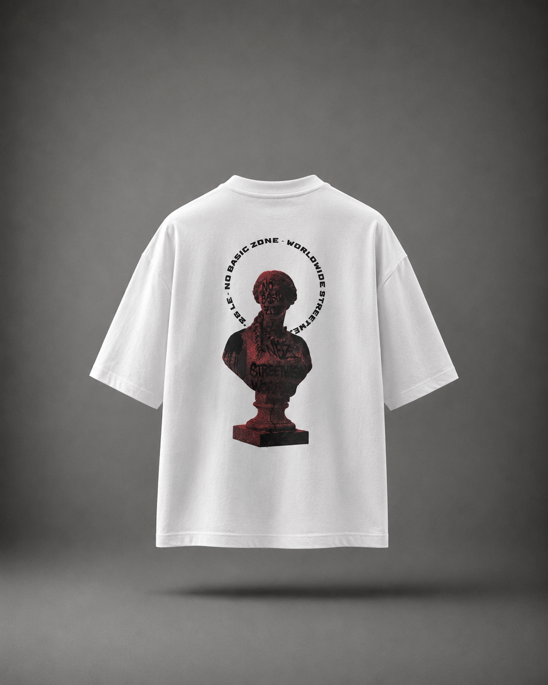 Camiseta blanca de la marca No Basic Zone con diseño de estatua, ropa casual, vista frontal en color blanco.