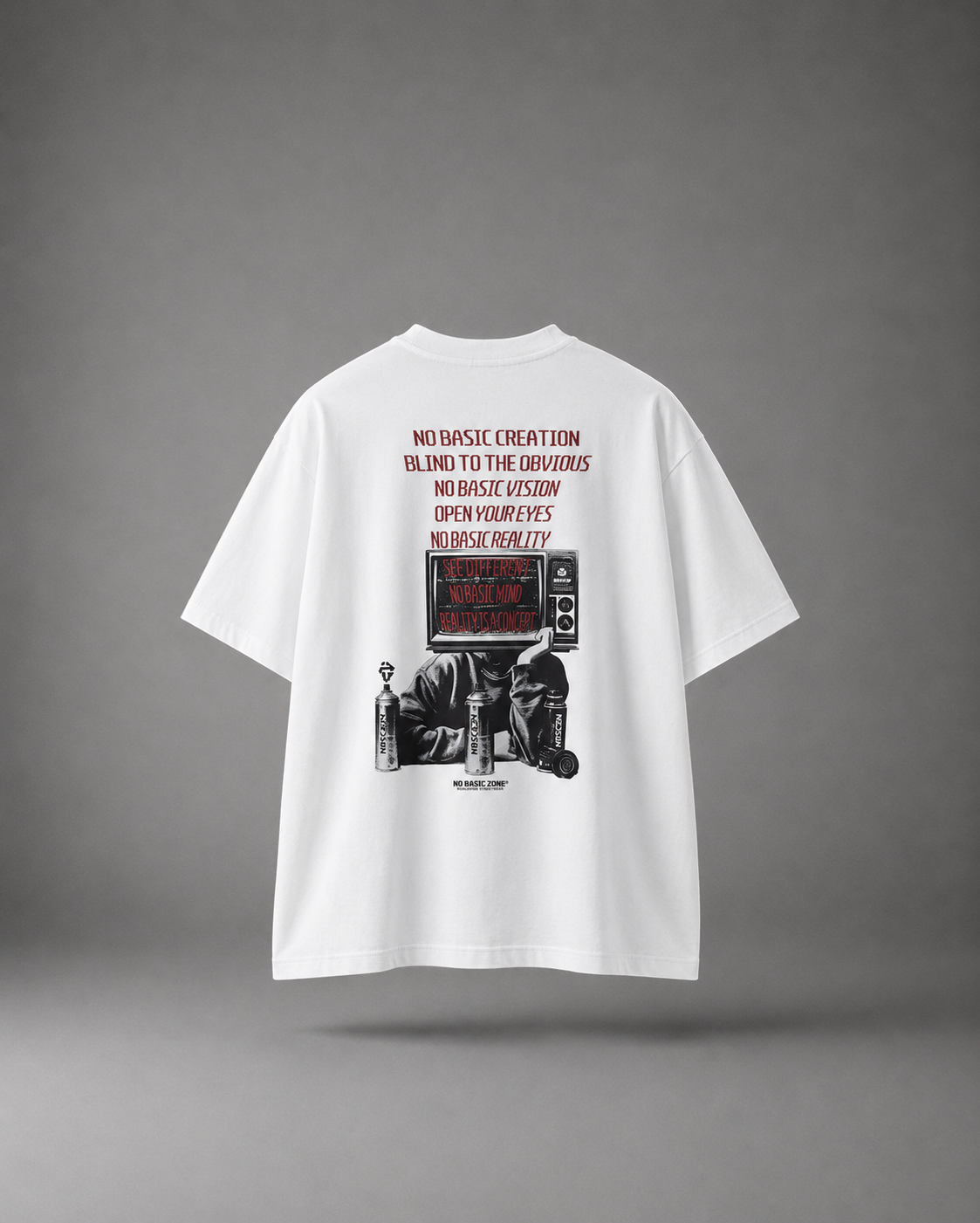 Camiseta blanca de la marca No Basic Zone, modelo TVMIND, con diseño simple y cuello redondo, vista frontal en la imagen