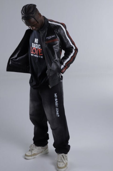 NO LABELS // BLACK T-SHIRT - No Basic Zone