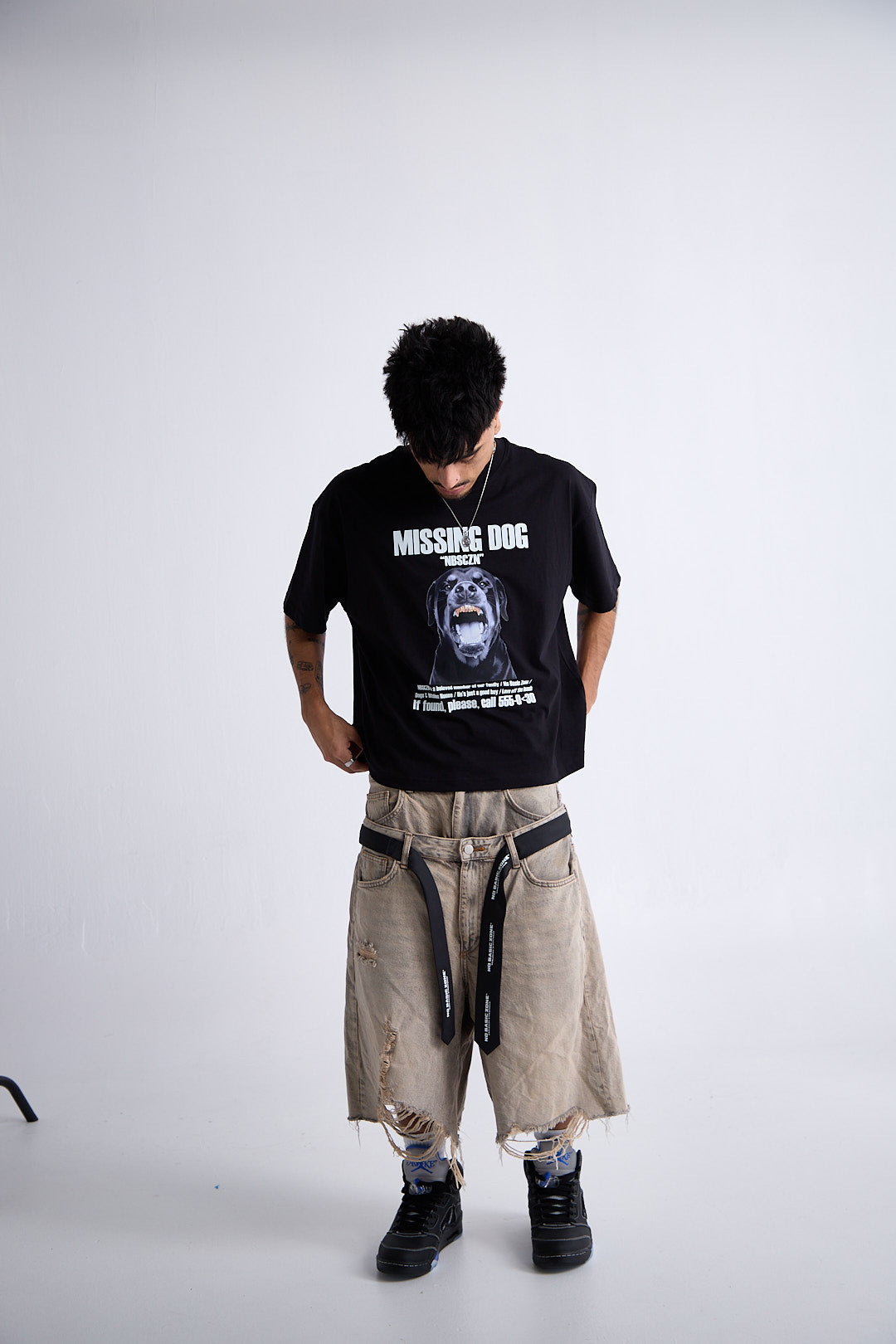 MISSING DOG // BLACK T-SHIRT