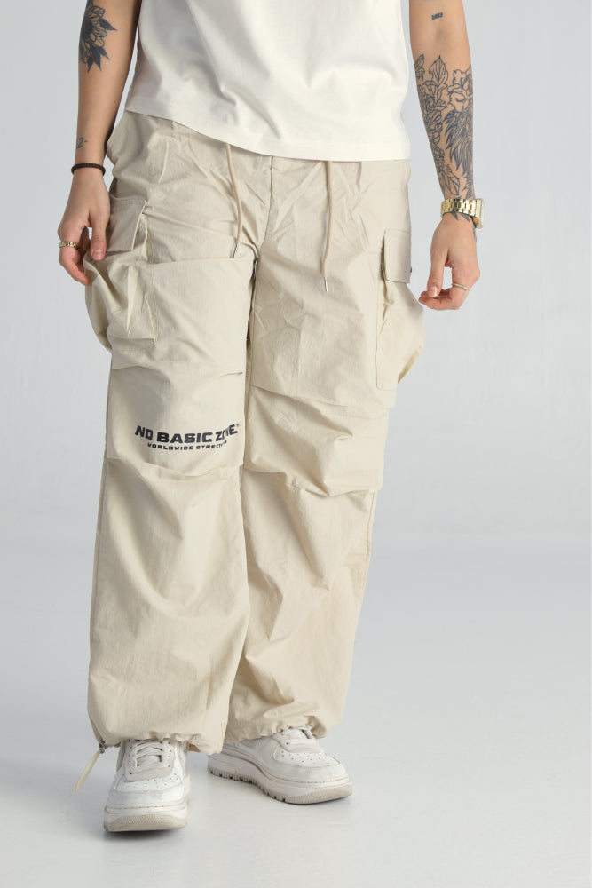 WAVE // BEIGE PARACHUTE PANTS - No Basic Zone