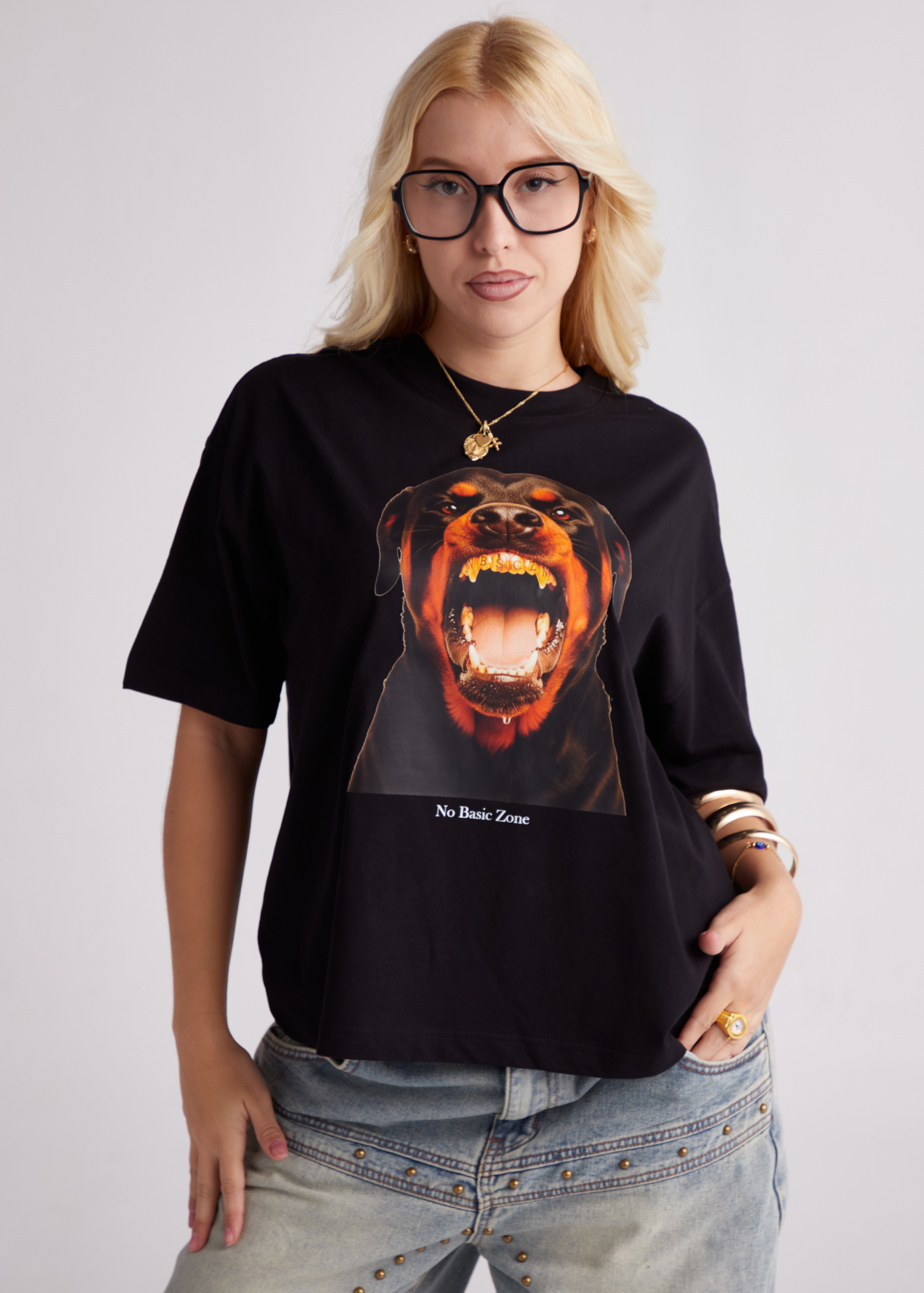 ROW DOG // BLACK T-SHIRT