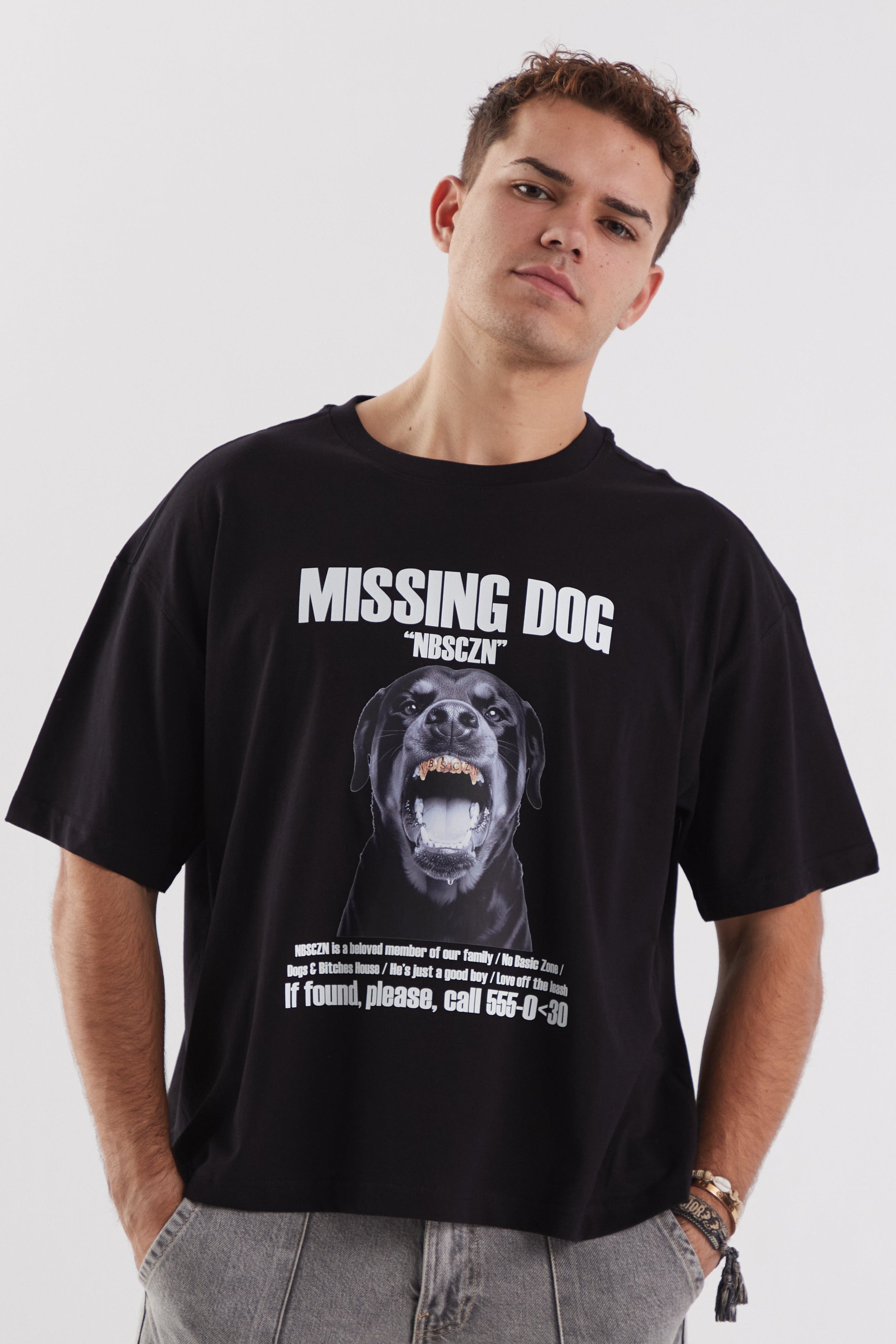 MISSING DOG // BLACK T-SHIRT