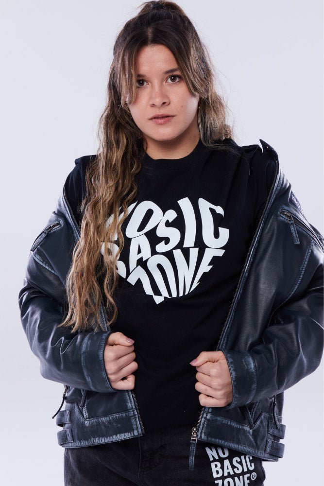 HEARTPRINT // BLACK T-SHIRT - No Basic Zone