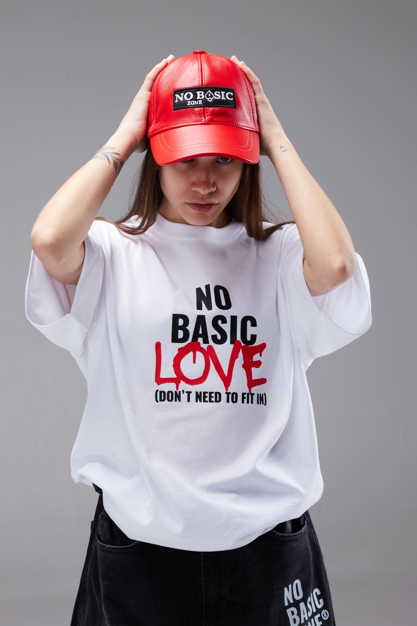NO LABELS // WHITE T-SHIRT - No Basic Zone