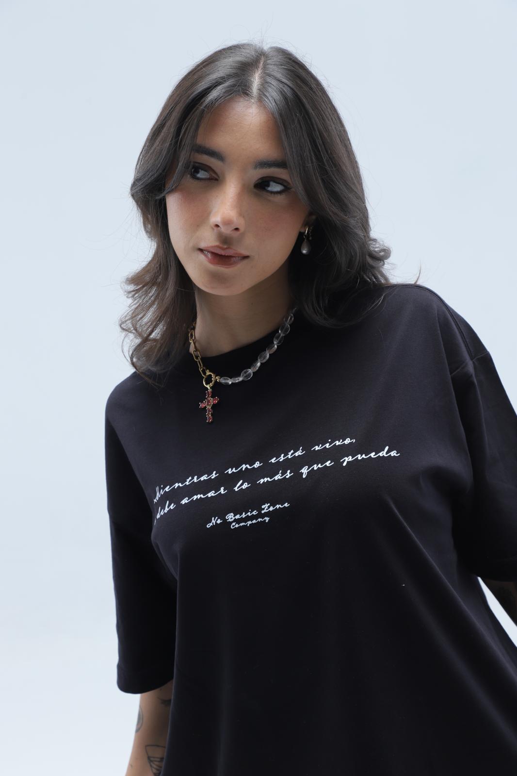 FACTS // BLACK T-SHIRT