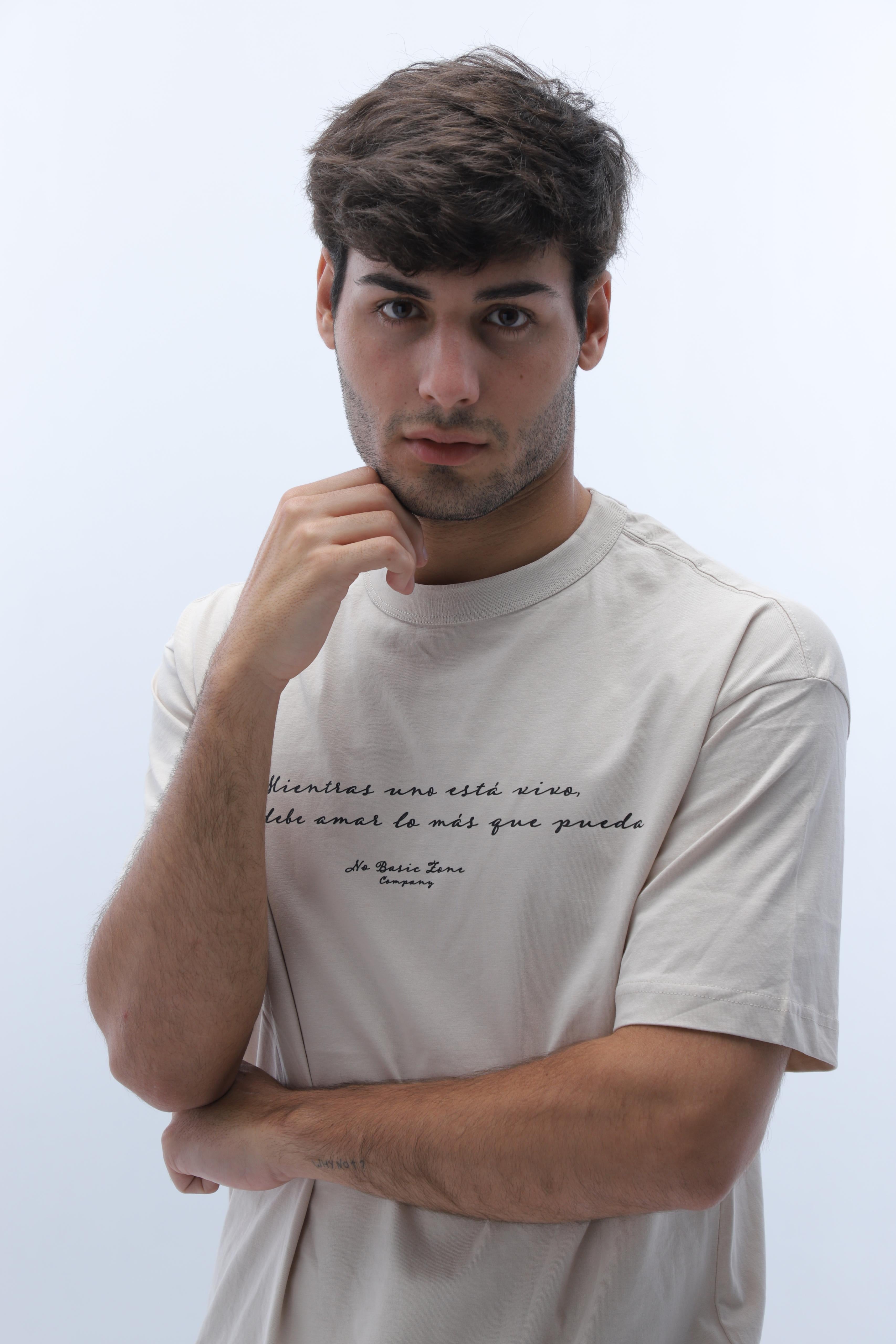 FACTS // BEIGE T-SHIRT