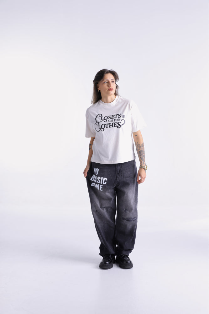NO BASIC ZONE // CLOSETS T-SHIRT