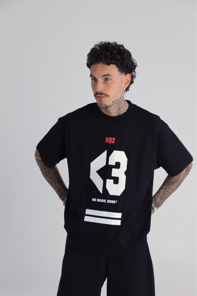 <3 // BLACK T-SHIRT - No Basic Zone