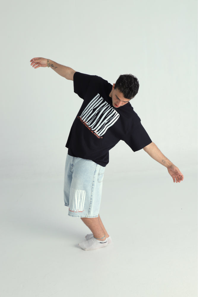 DRESSED // BLACK T-SHIRT - No Basic Zone
