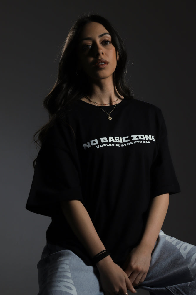 WORLDWIDE // BLACK-WHITE T-SHIRT - No Basic Zone