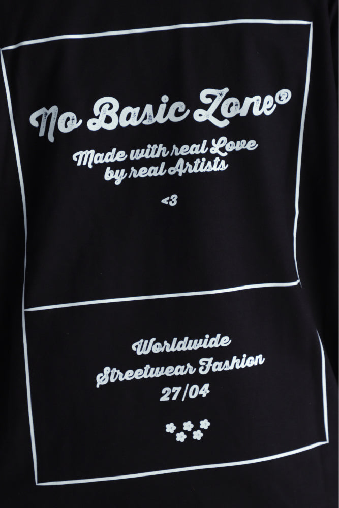 NAPKIN // BLACK T-SHIRT - No Basic Zone