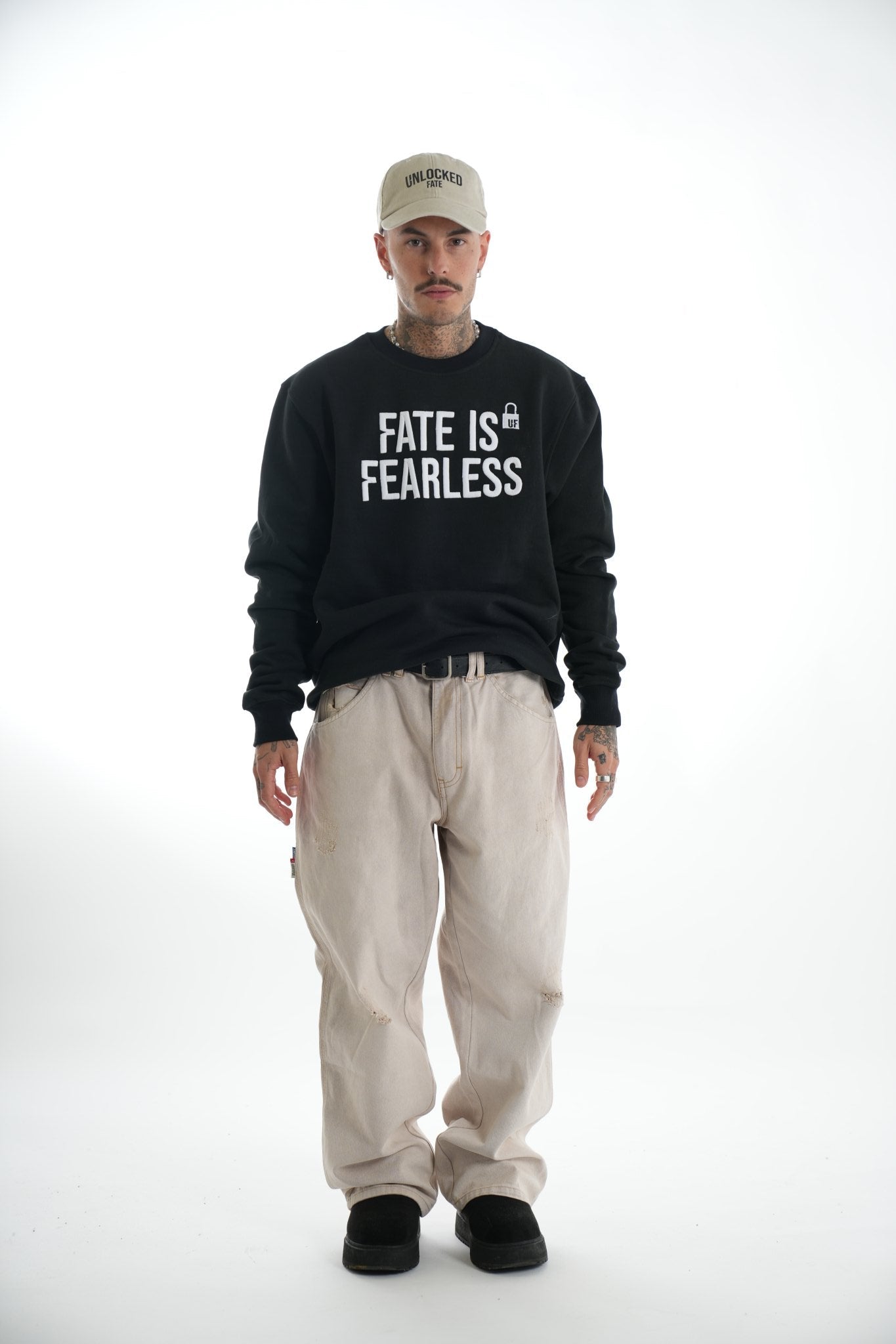 FATE IS FEARLESS SWEATSHIRT BLACK